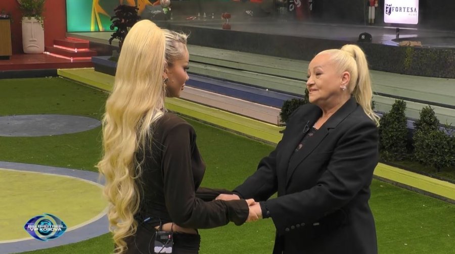 Nëna i dërgon mesazh Benitës në Big Brother: Jam mirë, vazhdo lojën tënde