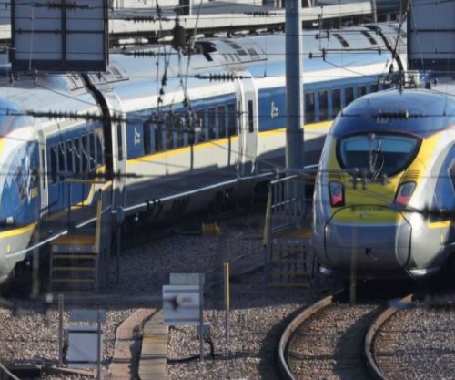 Probleme me energjinë elektrike, pezullohet shërbimi hekurudhor në Londër