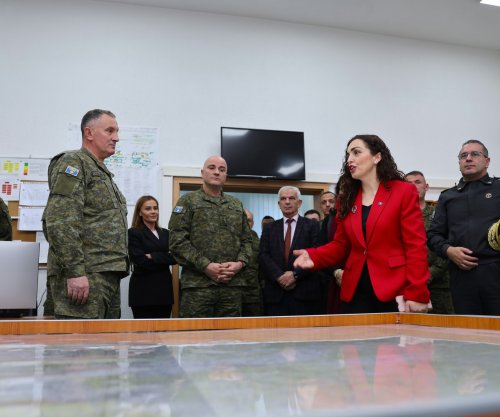 Osmani viziton FSK-në në përmbyllje të vitit