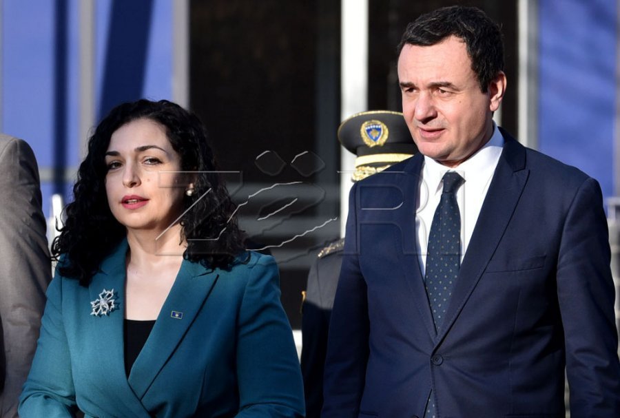 Analistët: Formimi i qeverisë i mundshëm, zgjedhja e presidentes çështje kyçe