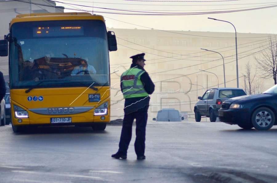 Incident në autobusin e linjës 3A, largohet nga puna shoferi dhe pezullohet konduktori për 10 ditë
