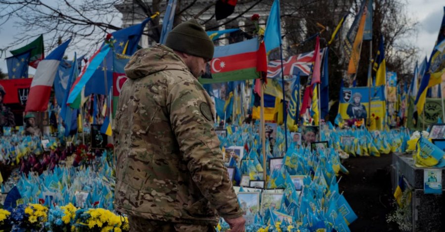 Ukraina refuzon përpjekjet e SHBA-së për paqe, teksa Putini refuzon të takohet me Zelenskyn