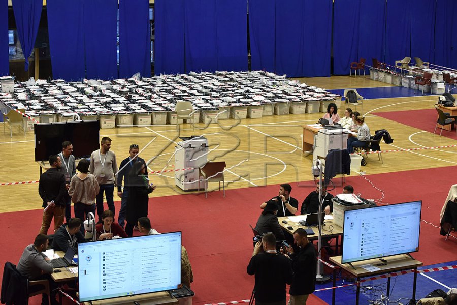 Ndërpritet numërimi i votave për kandidatët për deputetë në sallën “1 Tetori”