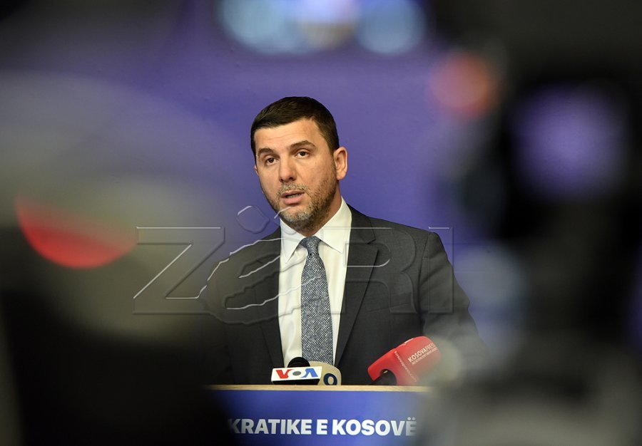 Krasniqi i prerë: Nuk shkojmë në koalicion me Vetëvendosjen