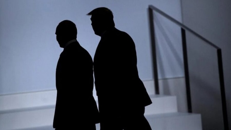 Zvicra, gati të presë një takim Trump-Putin