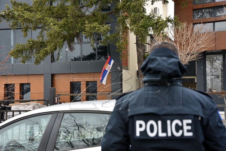 Pala serbe largohet nga takimi në Bruksel, shkak aksioni kundër strukturave paralele në Kosovë