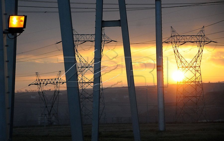 Reduktimet e energjisë elektrike po u shkaktojnë humbje bizneseve