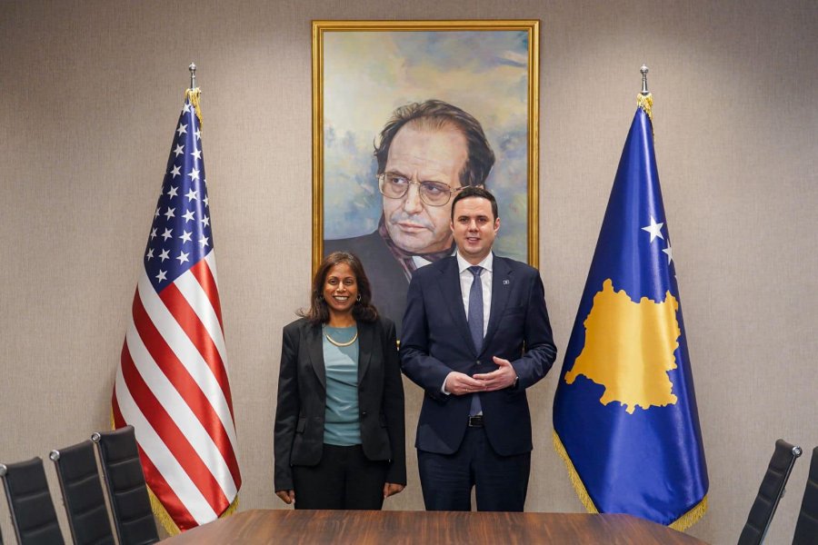 Abdixhiku në takimin me zyrtaren amerikane zotohet se LDK-ja do t’i rikuperojë relacionet me SHBA-në 