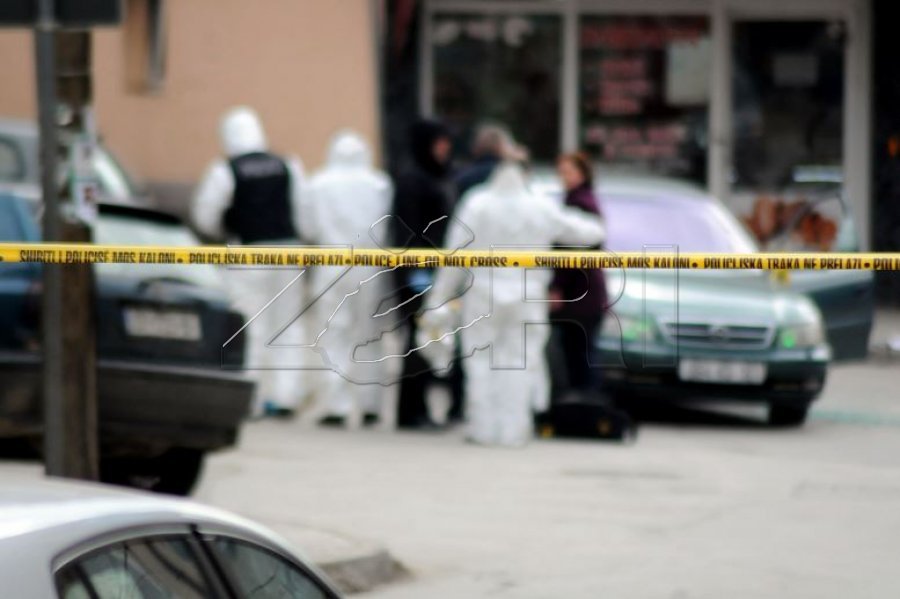 Vdes në rrugë një person në Klinë, Policia nis hetimet