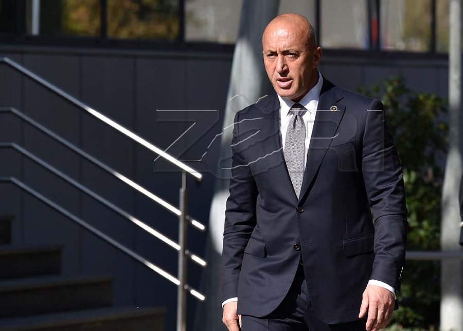 Haradinaj prezanton 10 projektet në infrastrukturë: Ia kemi borxh Kosovës