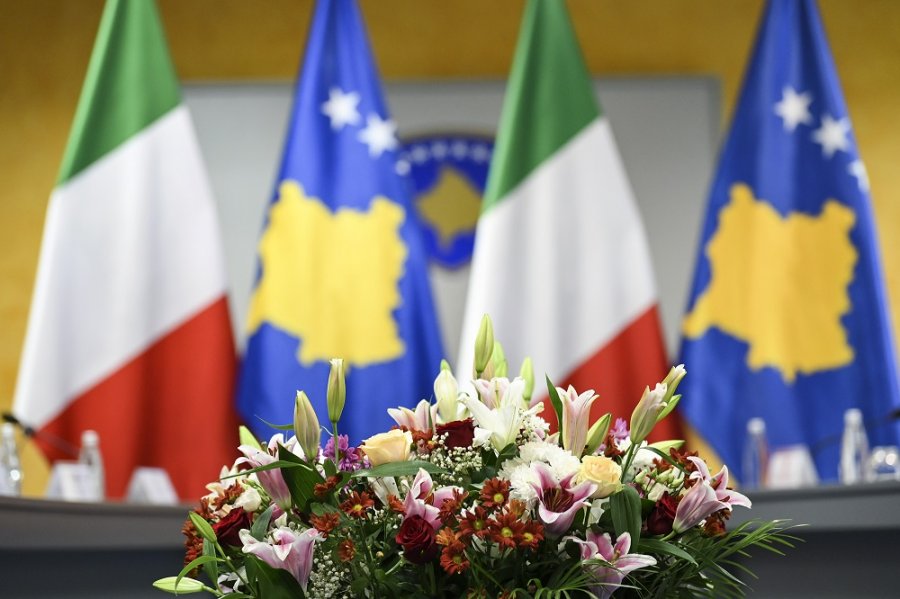 Hyn në fuqi marrëveshja për njohjen e patentave të shoferëve mes Kosovës dhe Italisë