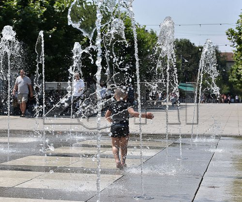 Meteorologët paralajmërojnë se kjo verë do të sjellë nxehtësi rekord në Evropë