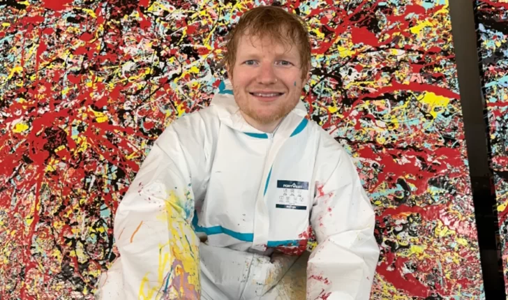 Ed Sheeran vjen me ekspozitën e tij të artit me piktura të krijuara në parkingun e makinave
