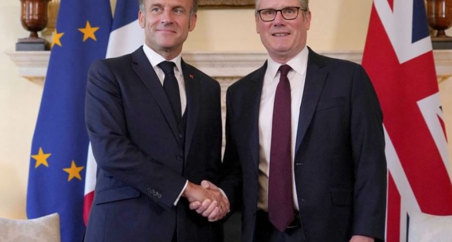 Macroni dhe Starmeri në bisedime për emigrantët, presidenti francez vizitë në Londër