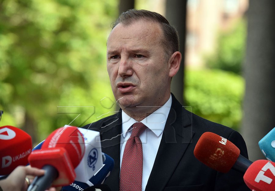 Zemaj: Kemi parë largimin e 280 punëtorëve nga QKUK-ja, nuk jep llogari askush