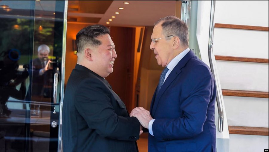 Koreja e Veriut rikonfirmon mbështetjen për luftën e Rusisë në Ukrainë
