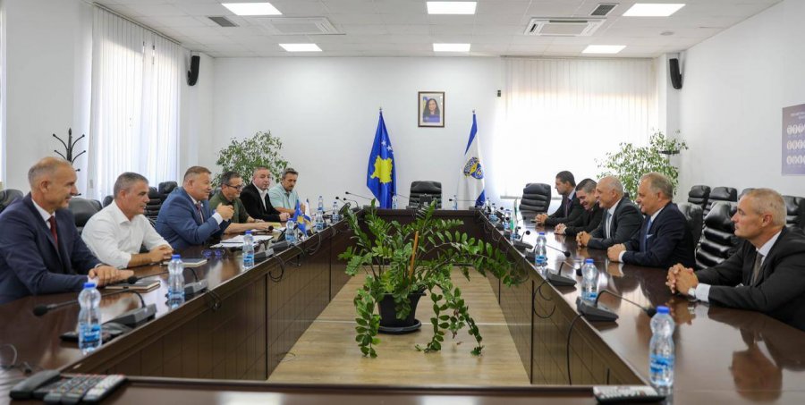 Drejtori i Policisë së Kosovës pret në takim Shefin e Mbrojtjes Kombëtare të Bullgarisë