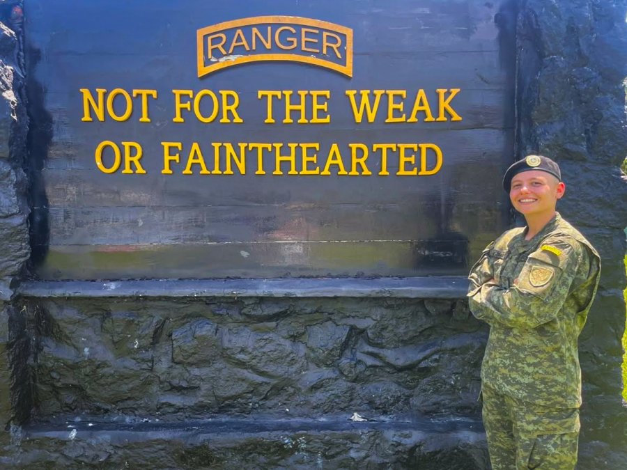 Nënkolonelja Vesa Ibrahimi përfundon me sukses shkollën “Ranger” të ushtrisë amerikane