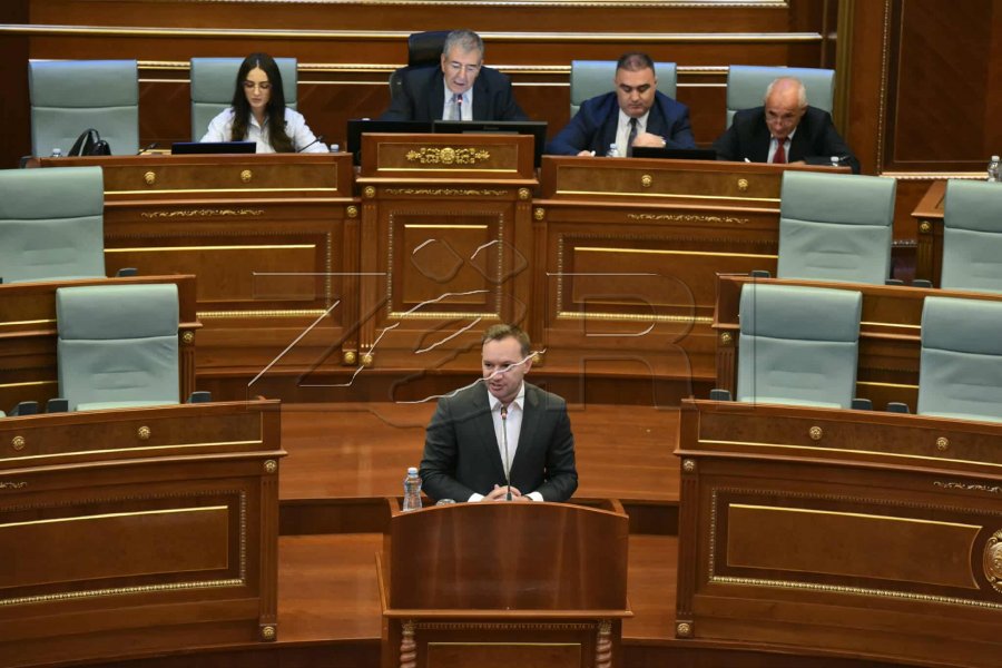 Zogaj: Vendi në krizë të thellë ekonomike dhe politike, e patolerueshme