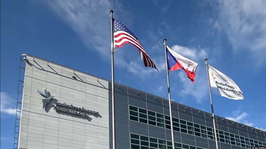 Gjykata amerikane urdhëron USAGM-në t’i japë REL-it fondet për pjesën e mbetur të vitit fiskal
