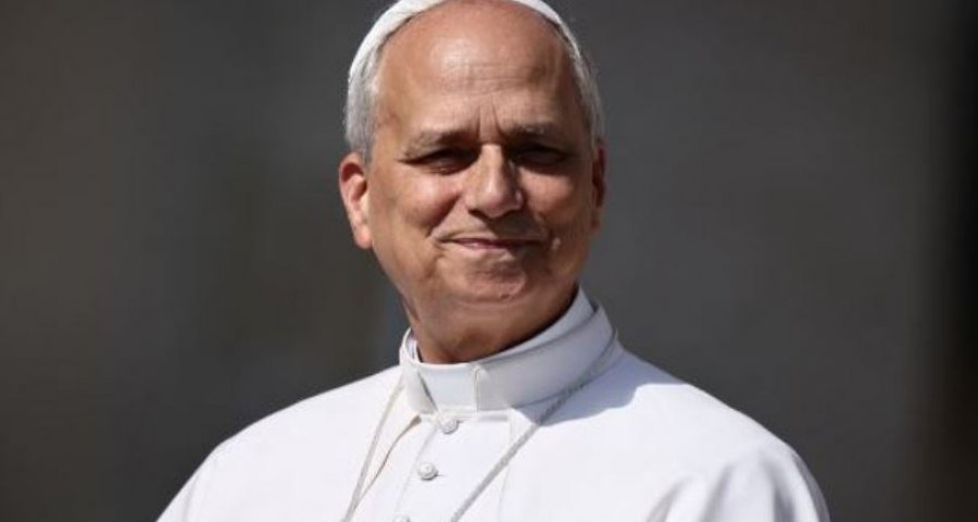 Papa Leoni XIV thirrje për paqe: Ulni armët e dialogoni, bota nuk mund ta tolerojë më luftën