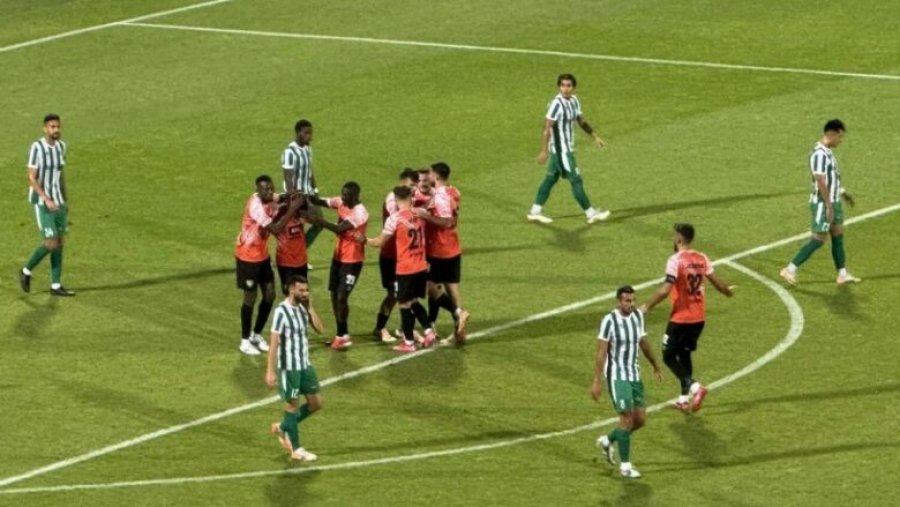 Pjesa e parë: Ballkani në epërsi ndaj Florianës