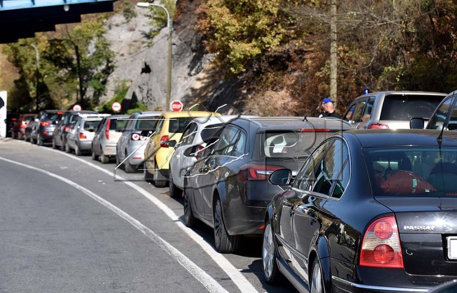 Kjo është gjendja me pritjet në pikat kufitare të Kosovës