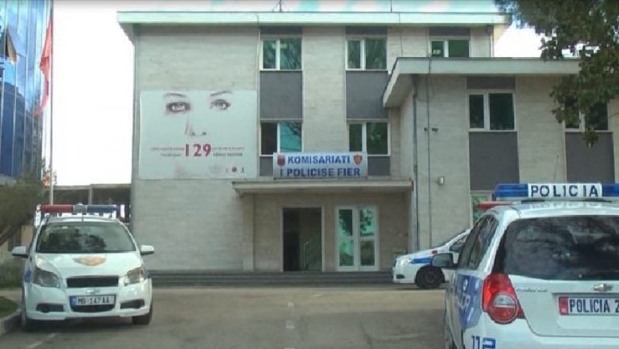 Tragjedi në Fier, vajza mbyt me tel babanë, bashkëpunëtore edhe nëna e saj