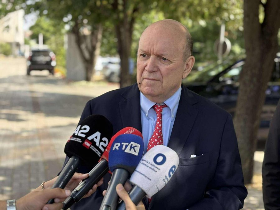 Ish-zyrtari amerikan: Kjo krizë që po kalon Kosova do të tejkalohet dhe vendi do të ketë një të ardhme më të mirë