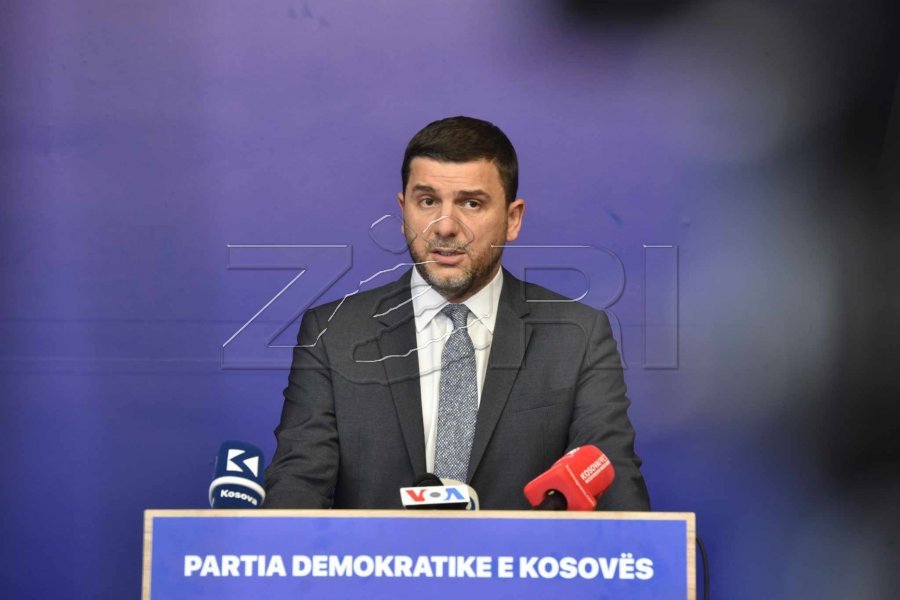 PDK-ja do t’i drejtohet Kushtetueses lidhur me daljen e bizneseve në treg të lirë të energjisë