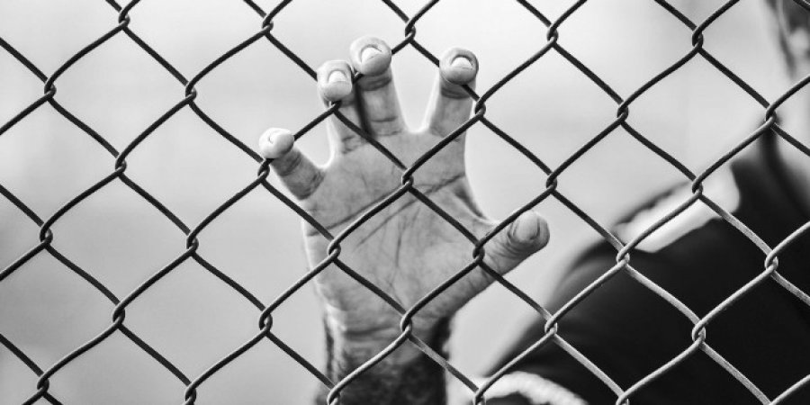 Rrahje në burg, i thyhet nofulla kosovarit i cili u arrestua për dhunimin e një gruaje në Split