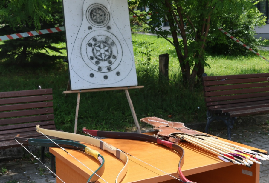 “Shigjetaria tradicionale” hap zyrtarisht edicionin “Ditët e Historisë”