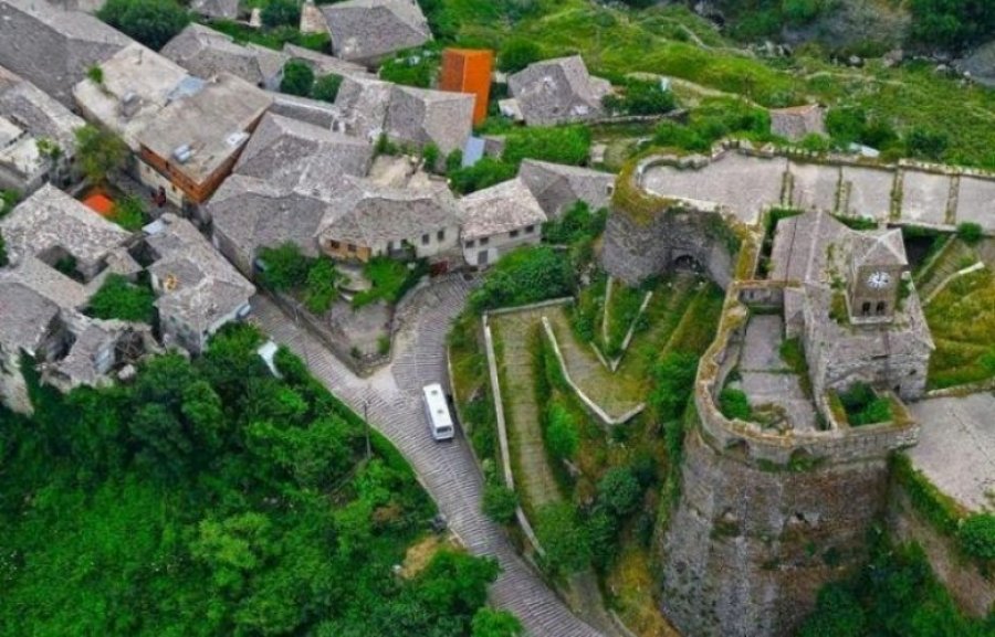 64 mijë vizitorë në Kalanë e Gjirokastrës nga janari në maj