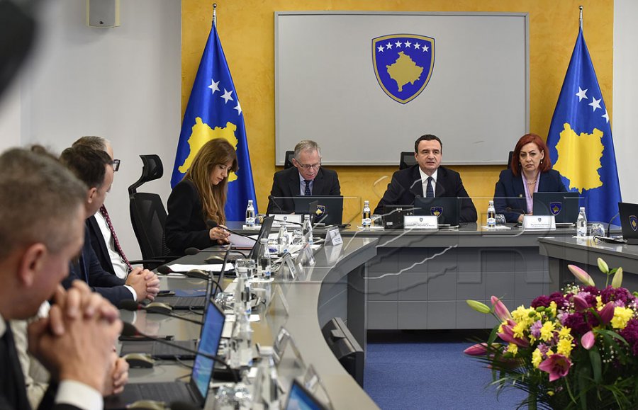 Qeveria me mbledhje elektronike, merr dhjetëra vendime, emëron Bordet e KEK-ut dhe Postës së Kosovës