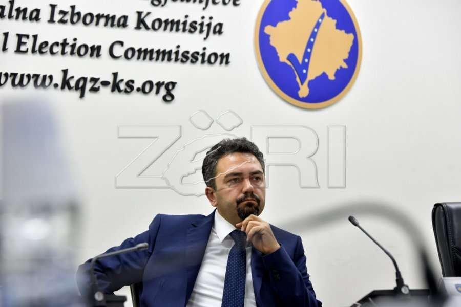 Kryetari i KQZ-së tregon arsyet e vonesave në shpalljen e rezultateve të 9 shkurtit