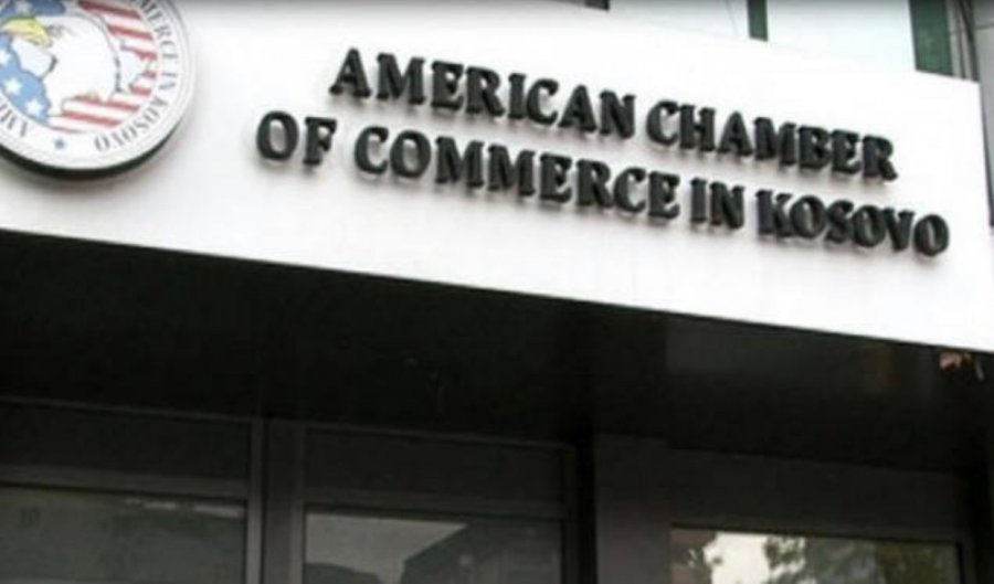 Oda Amerikane: Kosova t’i heqë tarifat doganore për produktet nga SHBA-ja