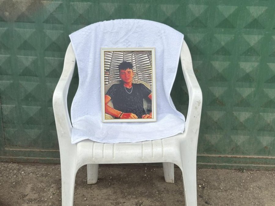 Familja Zymeri hapi të pame për 19-vjeçarin, i vrarë mbrëmë në Vushtrri