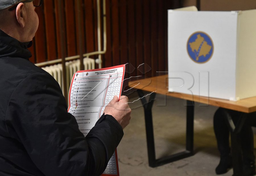 Nisin hetimet për procesin e votimit me postë