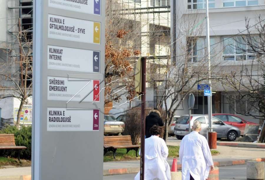 QKUK-ja konfirmon përplasjen fizike mes dy doktorëve në Urologji