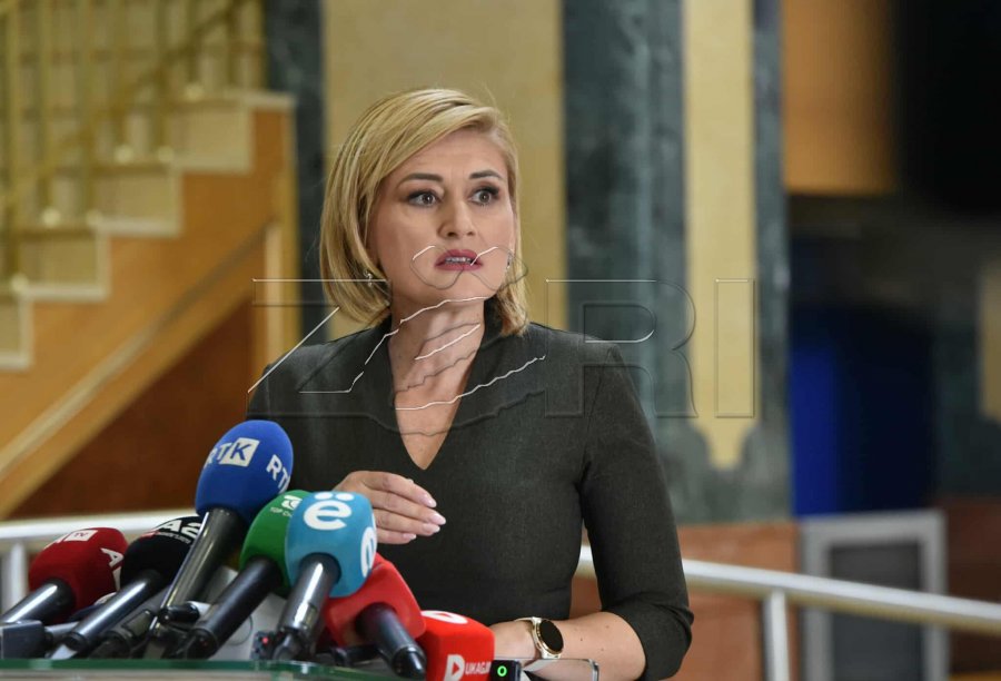 Tri palë zgjedhje për një vit, Kusari-Lila: E kemi tepruar, nga vera e kam ditur ku po shkojmë