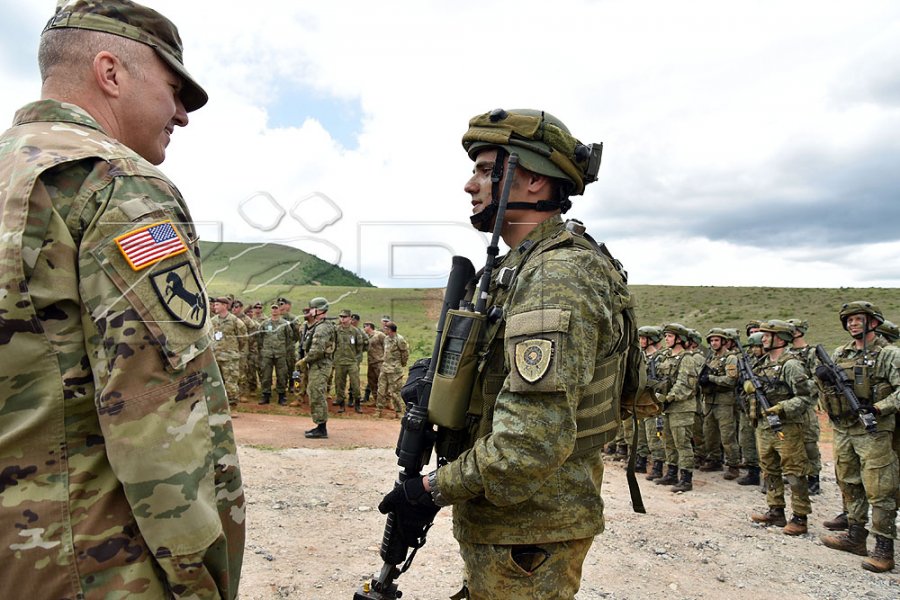 Kosova, Shqipëria dhe Kroacia planifikojnë blerje të përbashkët të armëve amerikane