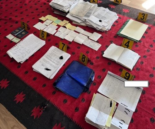 Policia godet rrjetin e falsifikimit të pronave shtetërore [foto]