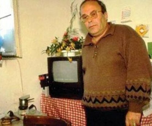 Si Fatos Nano i shkruante nga qelia dashurisë së gjimnazit, letra e veçantë e ish-kryeministrit për “Rexhinën e tij”