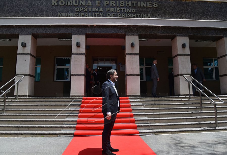 “Do t’i përfundojmë projektet që janë blloku”, Cili është vizioni i Përparim Ramës nëse e merr edhe një mandat?