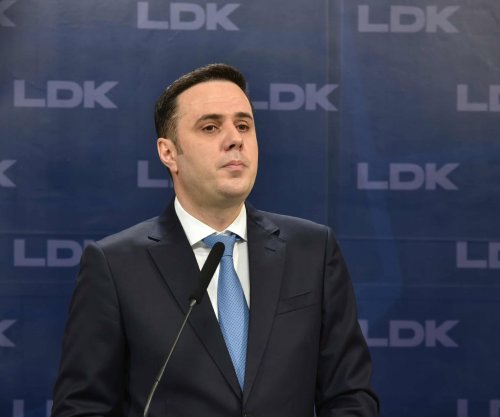 Abdixhiku sot takohet me bashkatdhetarët në Zvicër