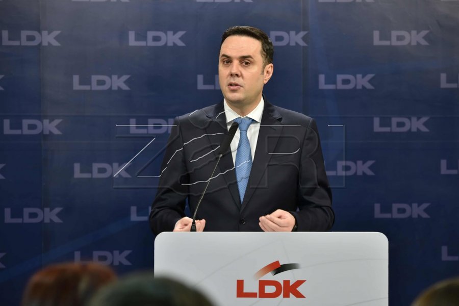 Abdixhiku letër BE-së: Kushti është plotësuar, të hiqen masat ndaj Kosovës