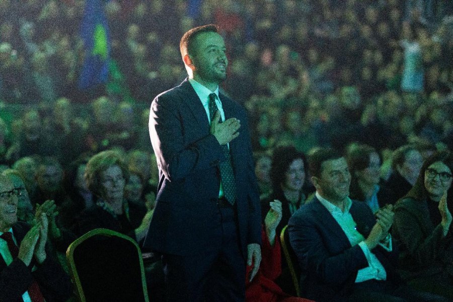 Tahiri falënderon mitrovicasit për përkrahjen që ia dhanë, uron edhe Pecin