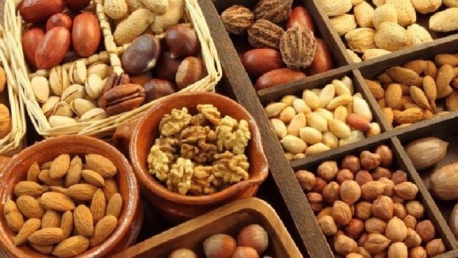 Zbuloni katër frutat që forcojnë zemrën, kockat dhe trurin