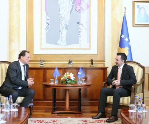 Basha takon përfaqësuesin e Komisionit Evropian, flasin për buxhetin dhe Marrëveshjen për Planin e Rritjes