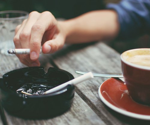 Kafe dhe cigare, një kombinim fatal për zemrën